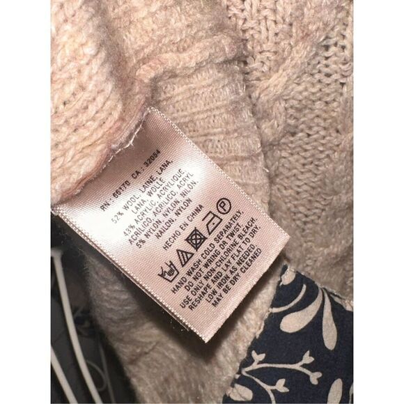 Showstopper WOMEN Far Away From Close Size medium Long sleeve, plunge, tan Wool - Picture 7 of 7